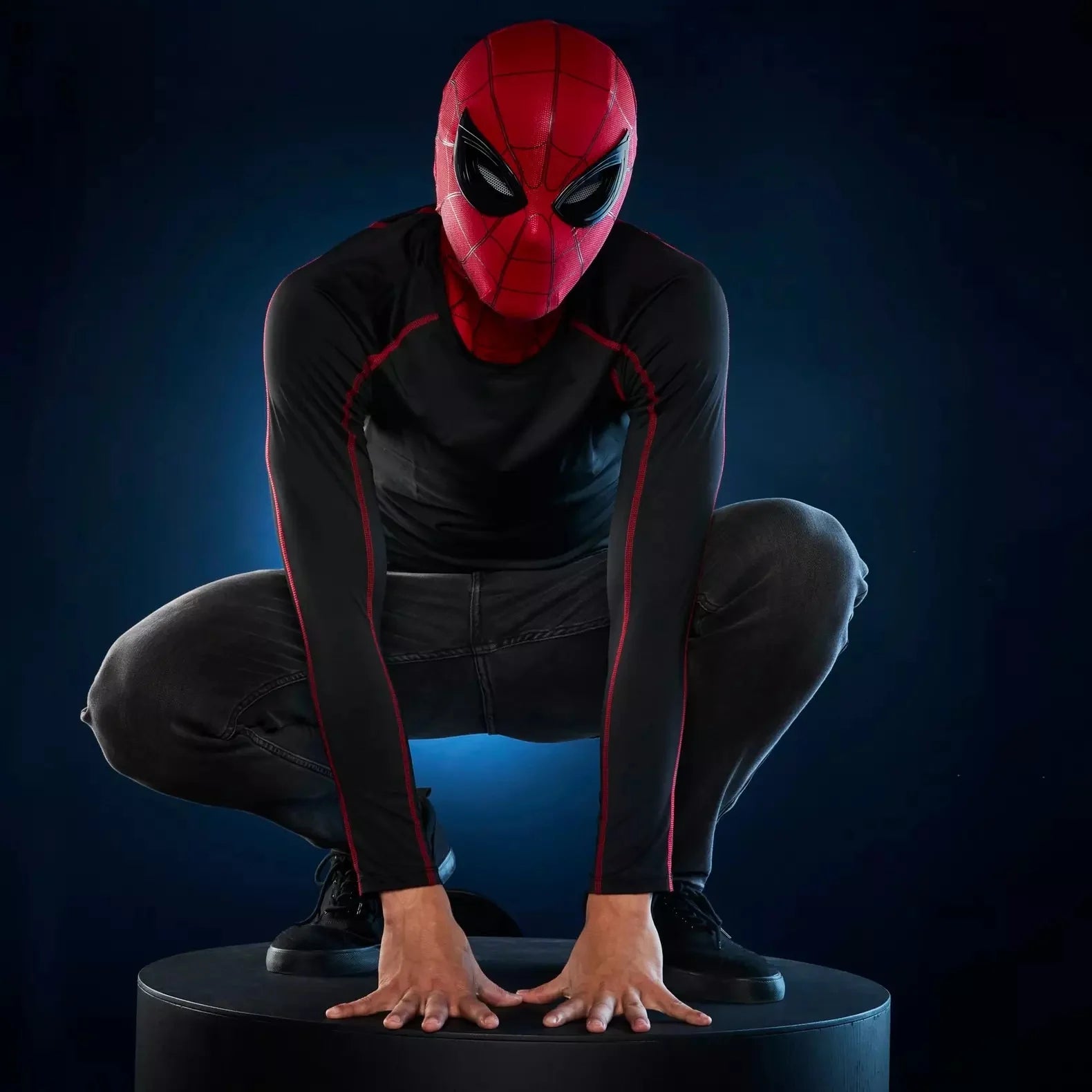 MARVEL - Casque éléctronique Expressive Spider-Man Legend Series