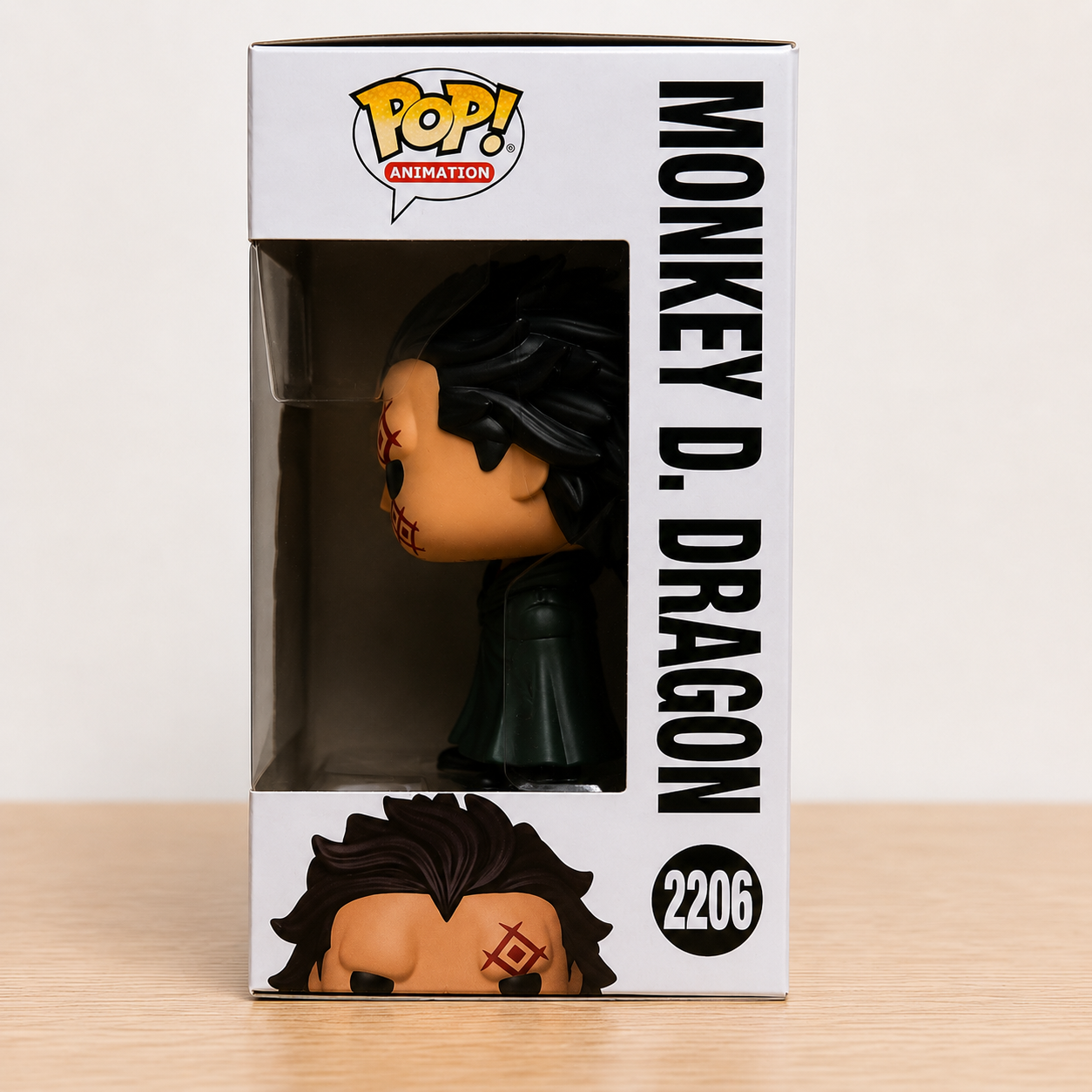 ONE PIECE - POP Animation N° 2206 - Monkey D. Dragon avec Chase
