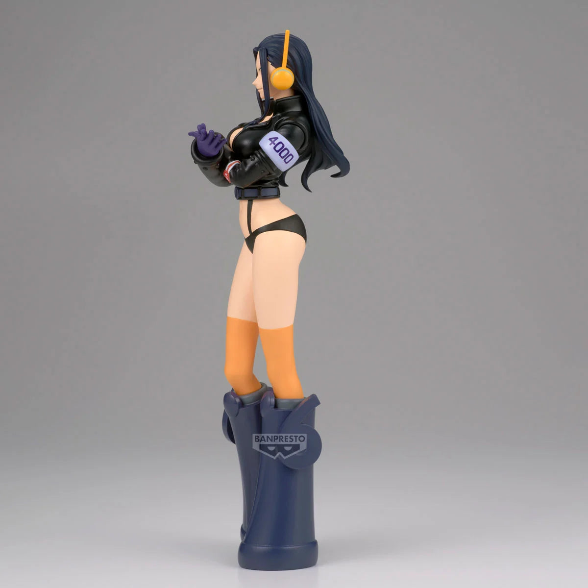 ONE PIECE – Nico Robin Egghead Style – Figurine Glitter & Glamours 23 cm